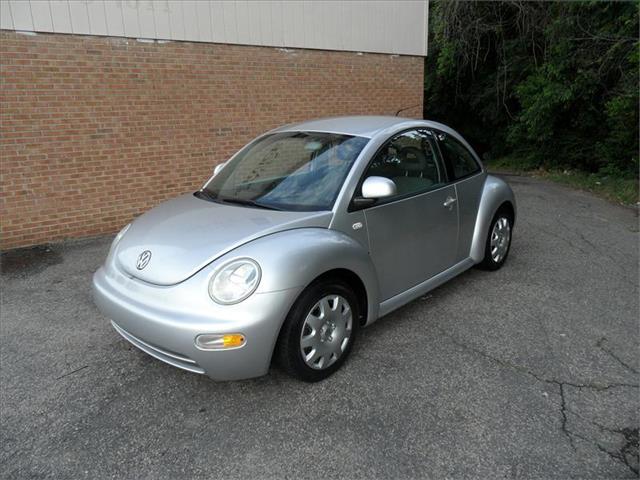 Volkswagen New Beetle 2000 photo 5
