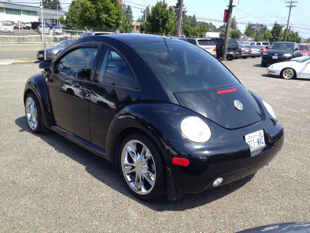 Volkswagen New Beetle Quad Cab 4x2 Shortbox XLT Hatchback