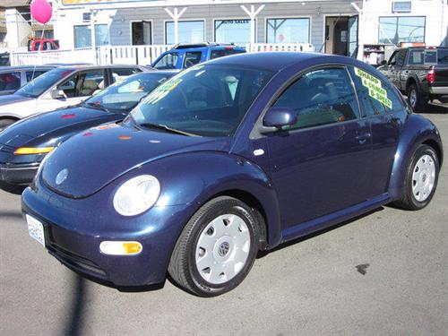 Volkswagen New Beetle S Sedan Other