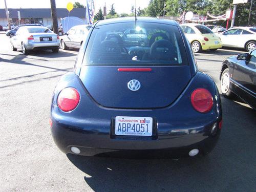Volkswagen New Beetle 2000 photo 4