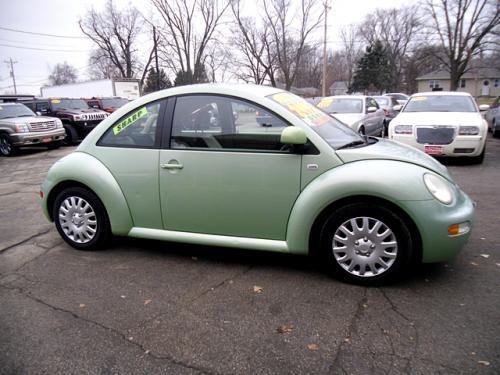 Volkswagen New Beetle 2000 photo 4