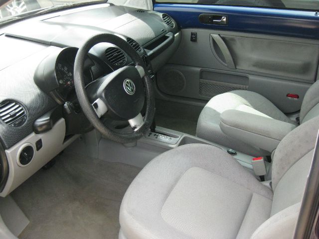 Volkswagen New Beetle Quad Cab 4x2 Shortbox XLT Hatchback