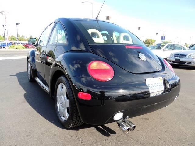 Volkswagen New Beetle Quad Cab 4x2 Shortbox XLT Coupe