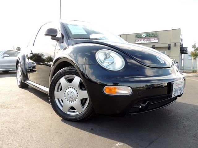 Volkswagen New Beetle 2000 photo 3