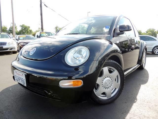 Volkswagen New Beetle 2000 photo 4