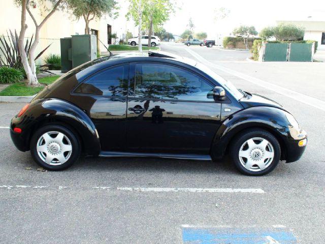 Volkswagen New Beetle King Cab 4WD Hatchback
