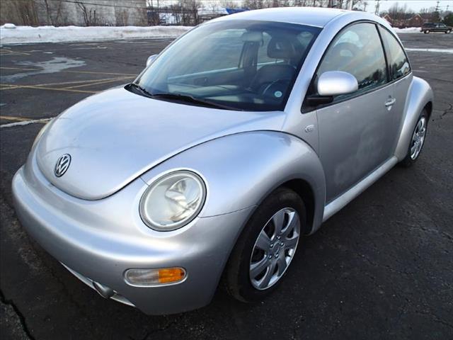 Volkswagen New Beetle 2000 photo 4