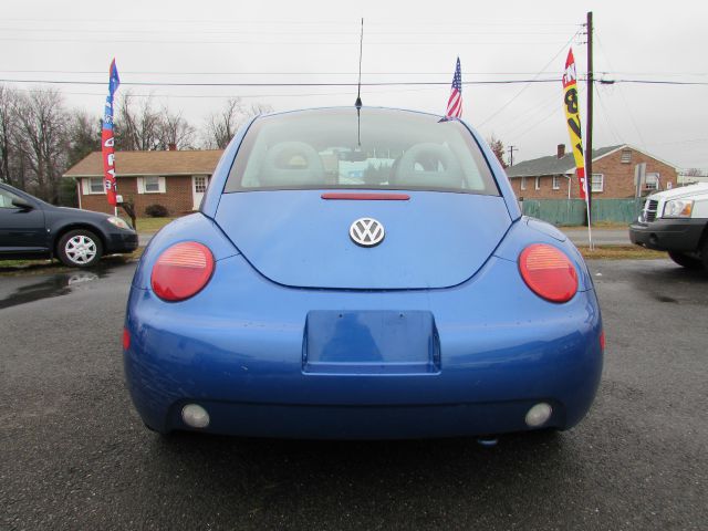 Volkswagen New Beetle Quad Cab 4x2 Shortbox XLT Hatchback