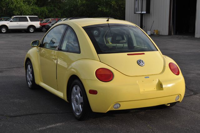 Volkswagen New Beetle 2001 photo 5