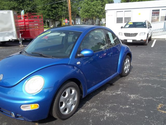 Volkswagen New Beetle 2001 photo 3