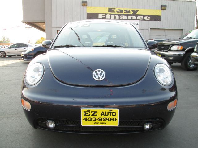 Volkswagen New Beetle 2001 photo 1