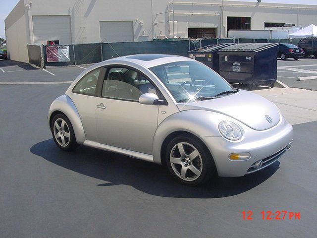 Volkswagen New Beetle 2001 photo 3