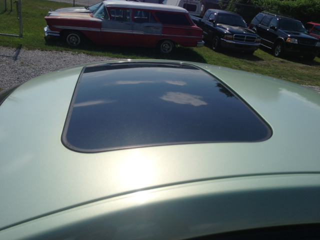 Volkswagen New Beetle 2001 photo 1