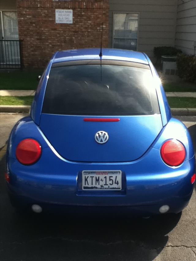 Volkswagen New Beetle 2001 photo 1
