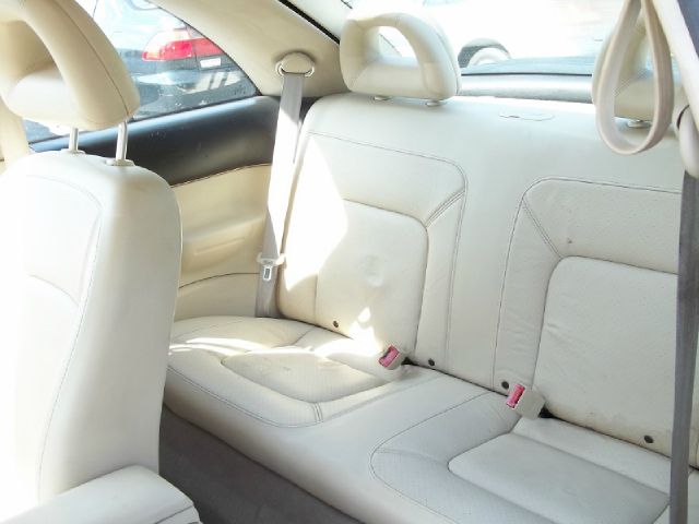 Volkswagen New Beetle 2001 photo 10
