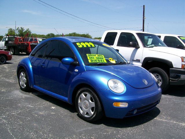 Volkswagen New Beetle 2001 photo 4