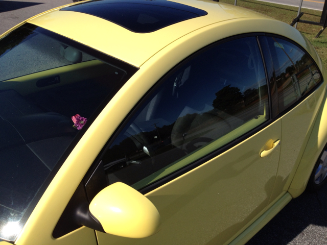 Volkswagen New Beetle 2001 photo 2