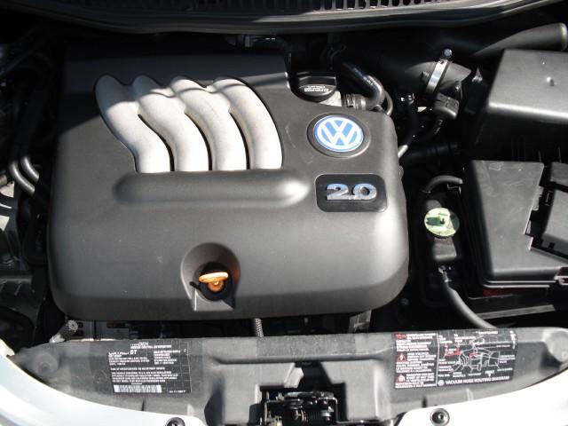 Volkswagen New Beetle 2001 photo 5
