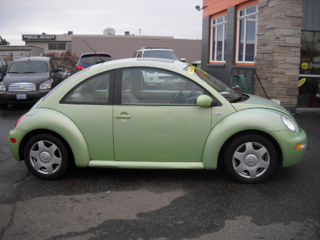 Volkswagen New Beetle 2001 photo 1