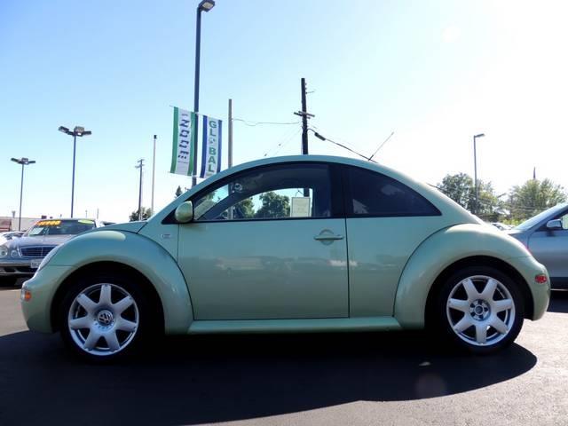 Volkswagen New Beetle 2001 photo 2