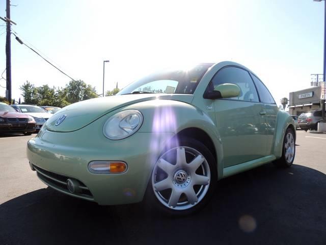Volkswagen New Beetle 2001 photo 3