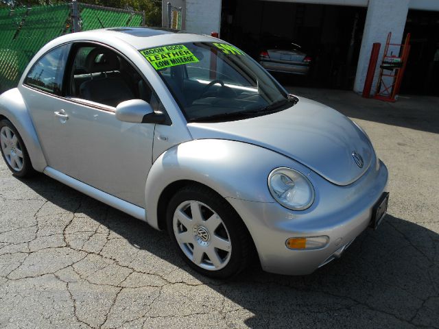 Volkswagen New Beetle 2001 photo 1