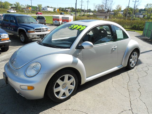 Volkswagen New Beetle 2001 photo 2
