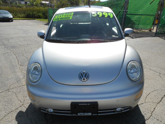 Volkswagen New Beetle 2001 photo 3