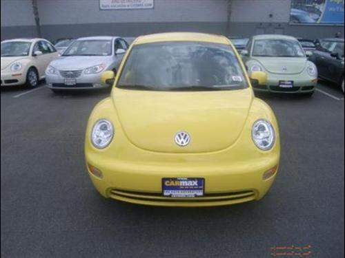 Volkswagen New Beetle 2002 photo 1
