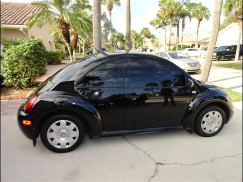 Volkswagen New Beetle 2002 photo 4