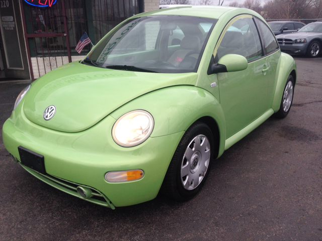 Volkswagen New Beetle 2002 photo 3