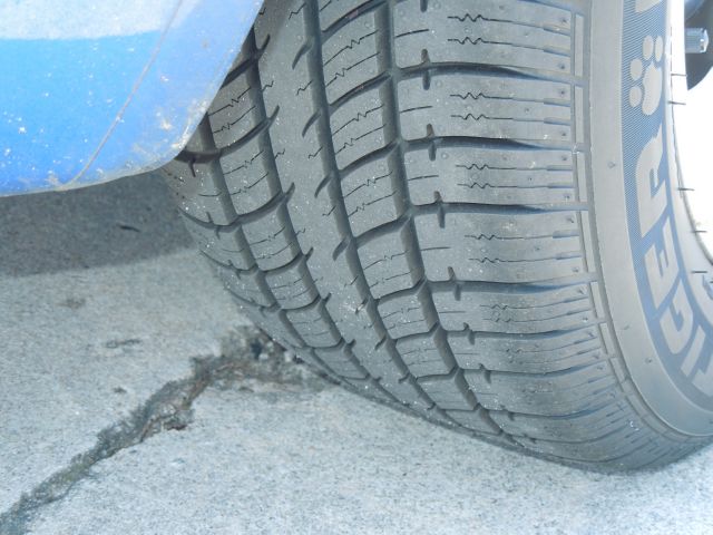 Volkswagen New Beetle 2002 photo 3