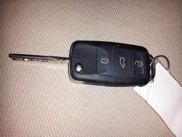 Volkswagen New Beetle 2002 photo 13