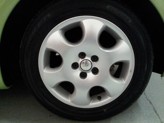 Volkswagen New Beetle 2002 photo 14