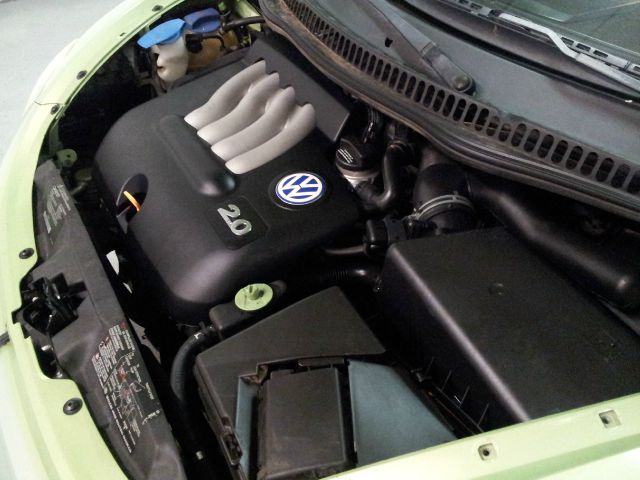 Volkswagen New Beetle 2002 photo 15