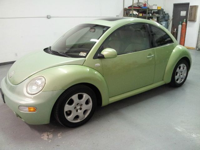 Volkswagen New Beetle 2002 photo 26