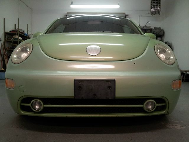 Volkswagen New Beetle 2002 photo 29