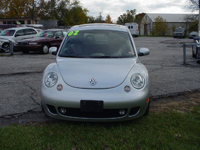Volkswagen New Beetle 2002 photo 3