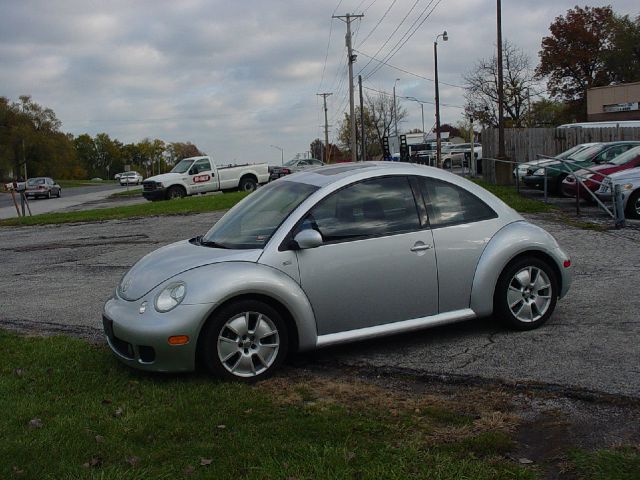 Volkswagen New Beetle 2002 photo 4