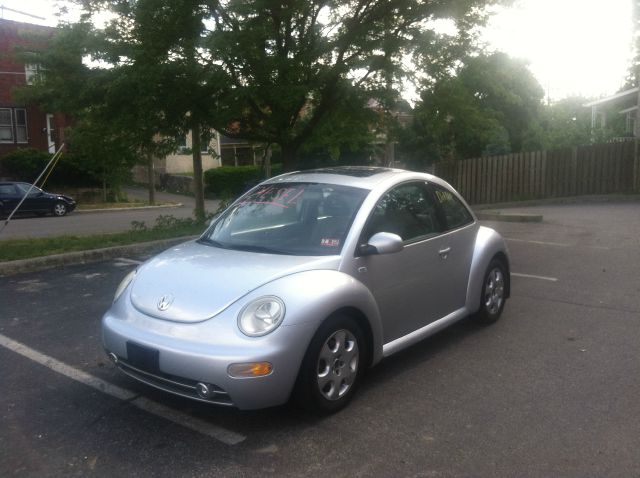 Volkswagen New Beetle 2002 photo 10