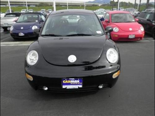 Volkswagen New Beetle 2002 photo 1