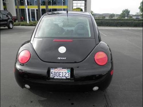 Volkswagen New Beetle 2002 photo 4