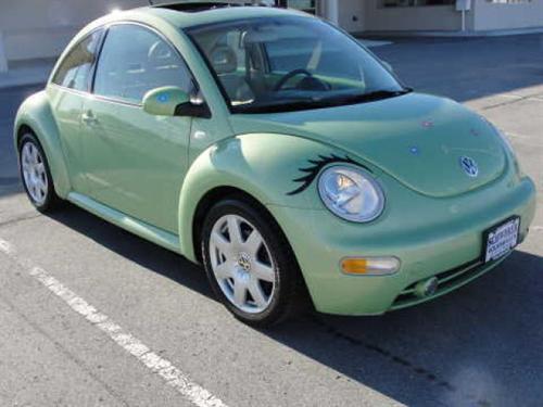 Volkswagen New Beetle 2002 photo 1