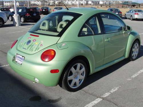 Volkswagen New Beetle 2002 photo 3