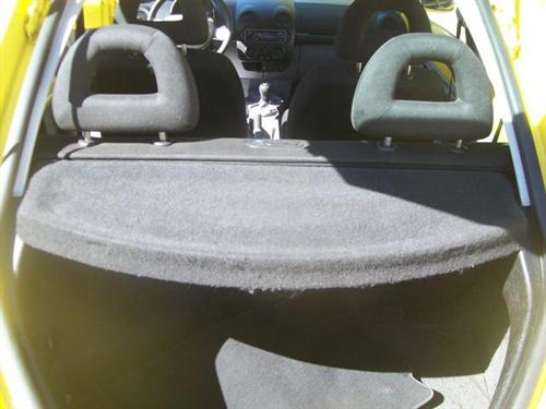 Volkswagen New Beetle 2002 photo 2