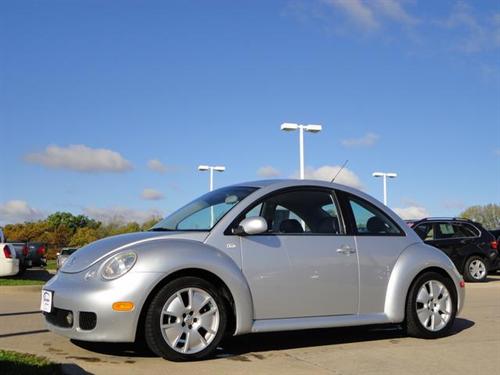 Volkswagen New Beetle 2002 photo 4