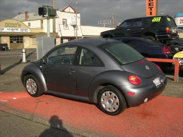 Volkswagen New Beetle 2002 photo 3