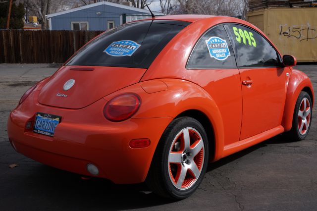 Volkswagen New Beetle King Cab 4WD Hatchback
