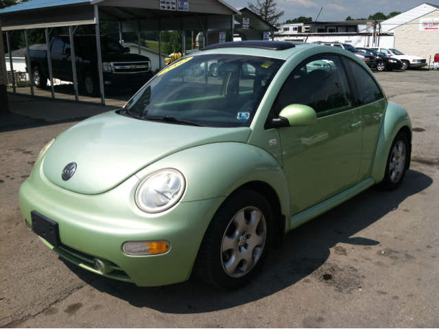 Volkswagen New Beetle 2002 photo 4