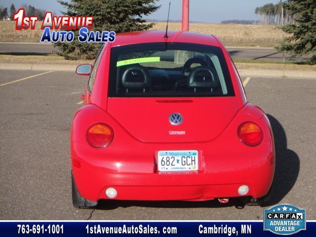 Volkswagen New Beetle 2002 photo 3